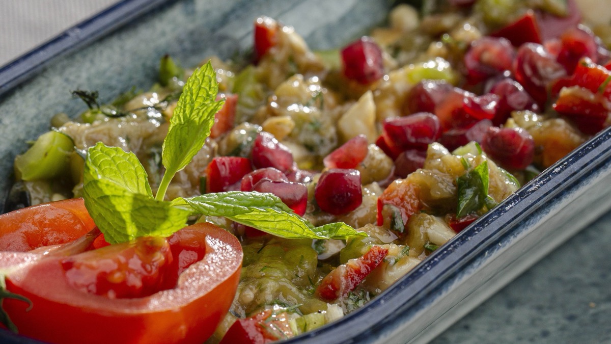 Queb Lounge - a cold meze plate with pomegranate and fresh mint at Queb Rooftop